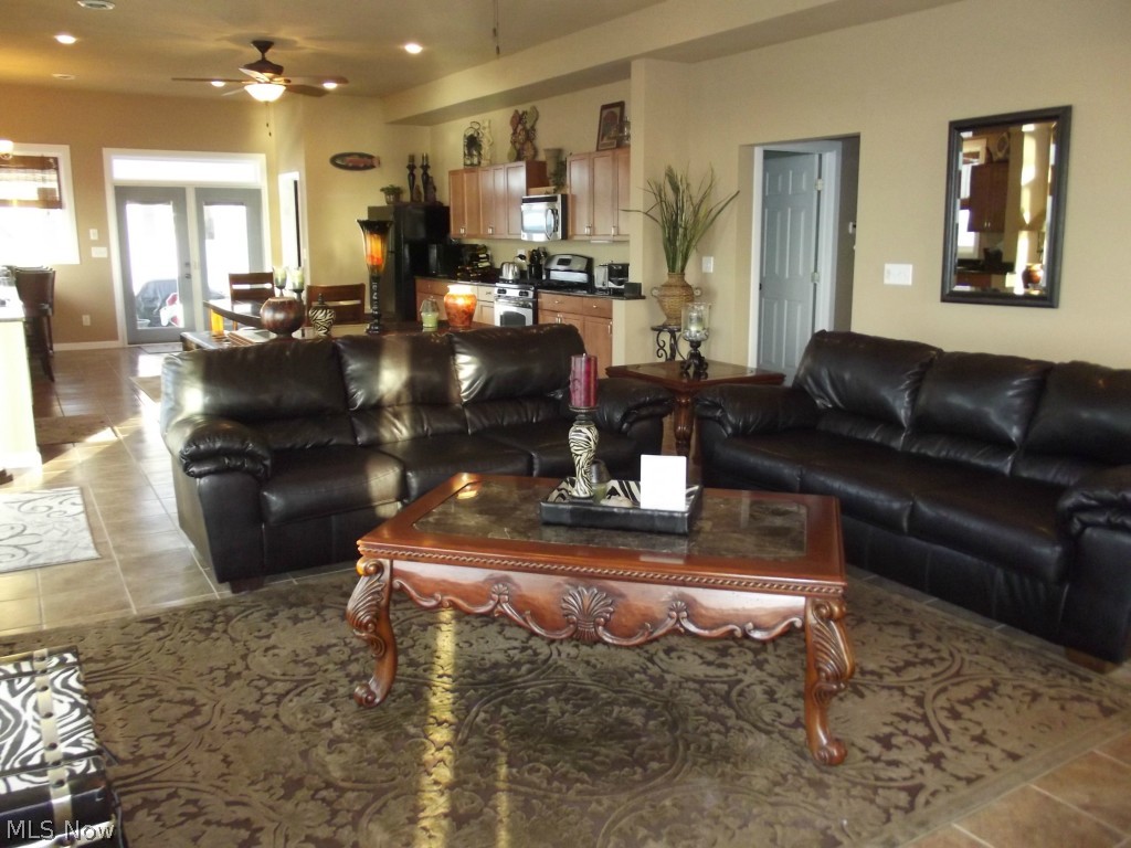 Connecticut Western Reserve - Residential