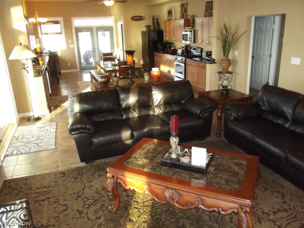 Connecticut Western Reserve - Residential