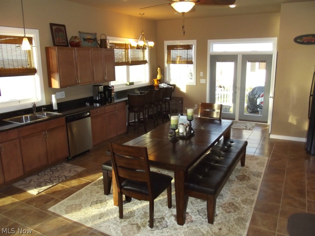 Connecticut Western Reserve - Residential