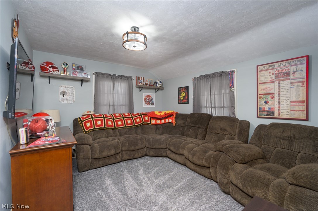 Ravenna Bldg Co - Residential