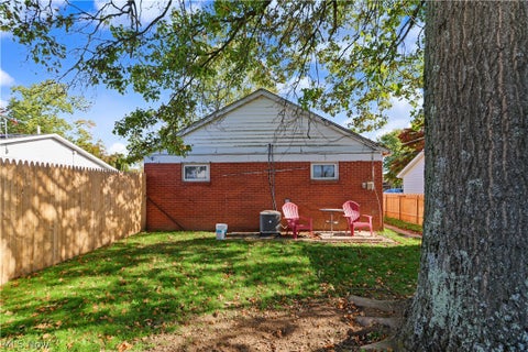 Tiny photo for 439 Rosewood Court, Ontario, OH 44906 (MLS # 5255423)