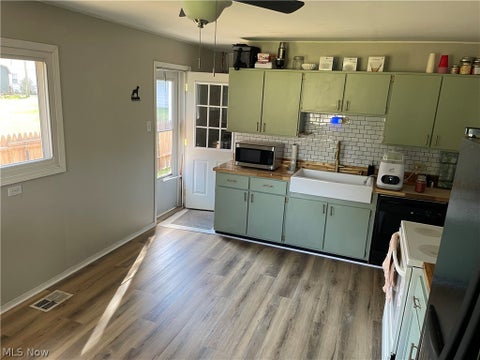 Tiny photo for 439 Rosewood Court, Ontario, OH 44906 (MLS # 5255423)