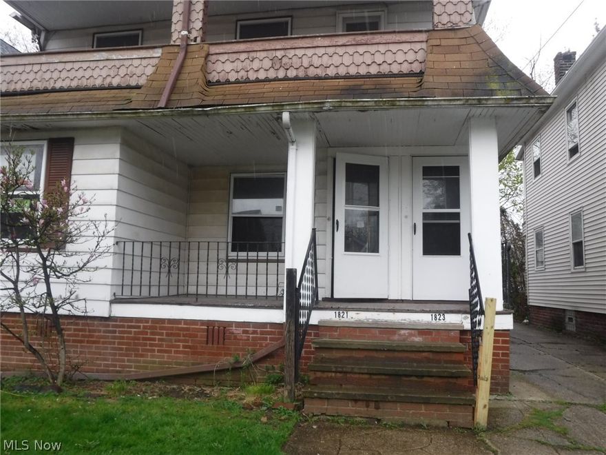 Duplex with tons of potential.  Each unit has 2 beds and a bath.  Full basement and a 2 car detached garage.  Come and make this your own today.  This is a Fannie Mae HomePath Property.