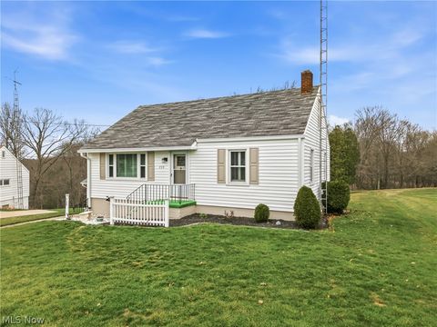 Homes For Sale - 739 Sunset Drive<br/> Columbiana County, Lisbon, OH 44432