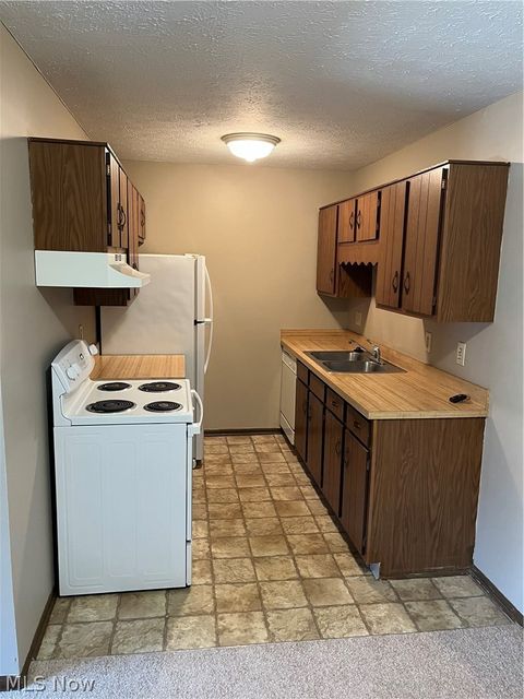 Tiny photo for 1640 Juniper Drive, Westlake, OH 44145 (MLS # 5199489)