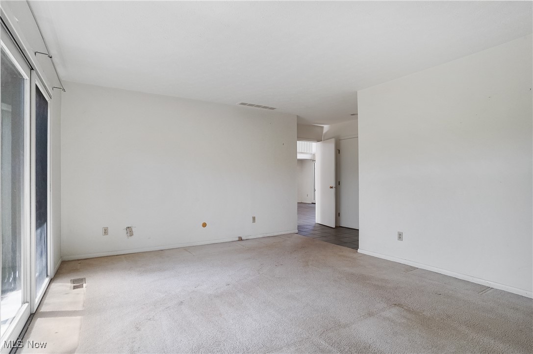 441 Knollwood Drive #13, Aurora, Ohio image 29