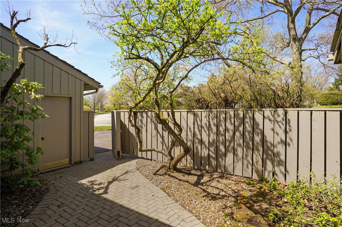 441 Knollwood Drive #13, Aurora, Ohio image 43