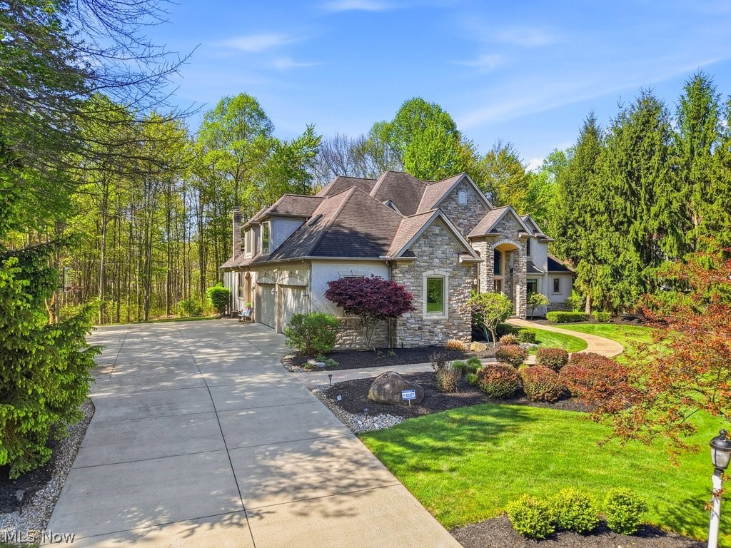 Signature 2 - Residential