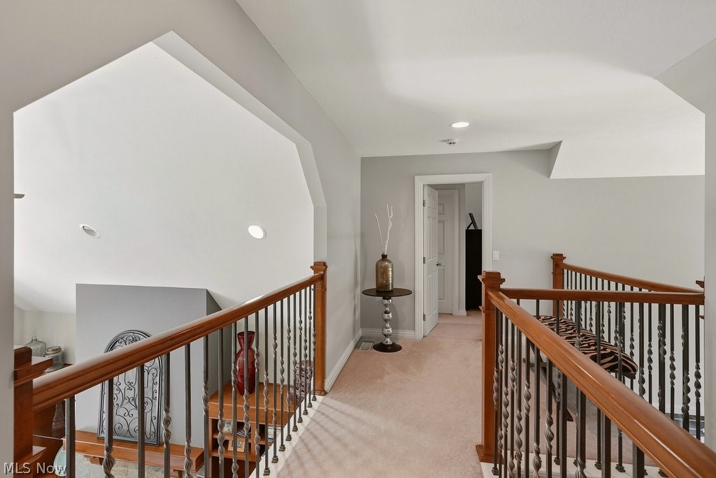 Signature 2 - Residential
