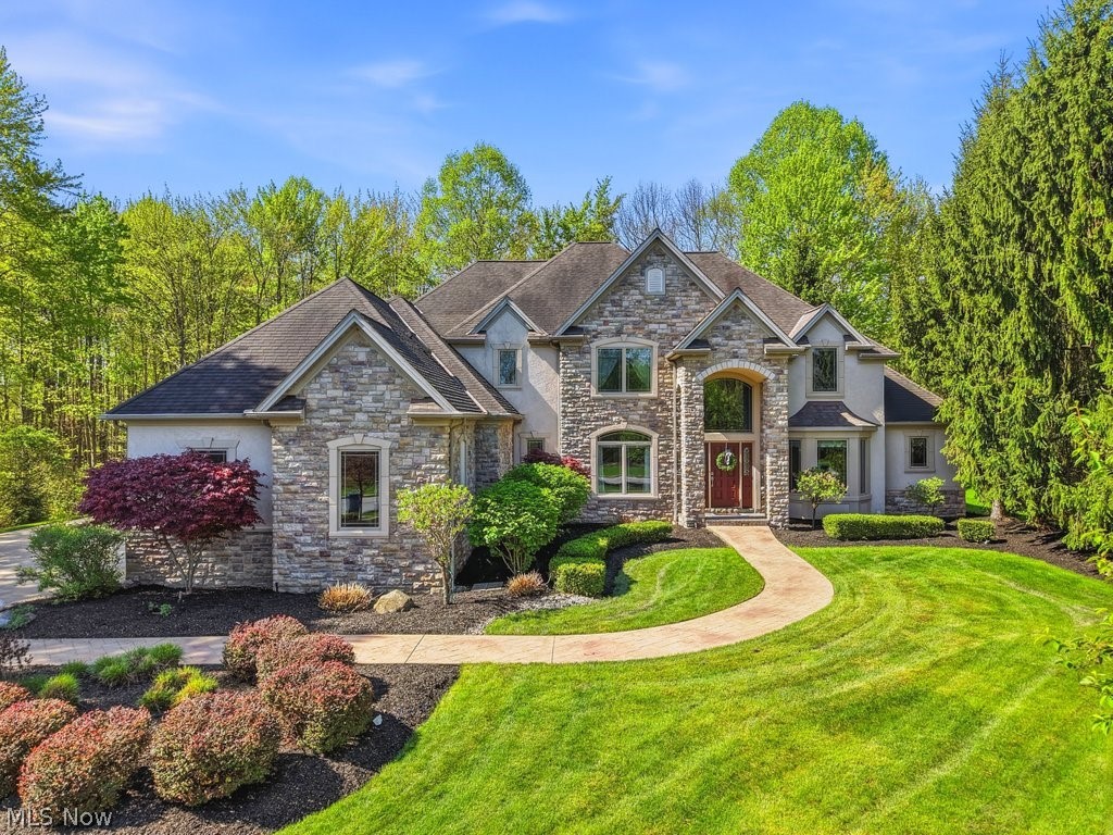 Signature 2 - Residential