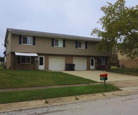 4706-4710 Maple Spur Drive Stow OH 44224
