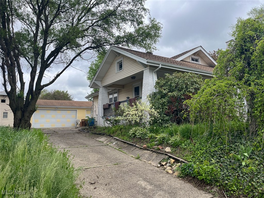 1007 16th Street, Canton, Ohio image 2