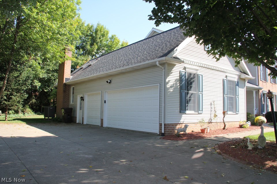 Greenbriar Hills - Residential