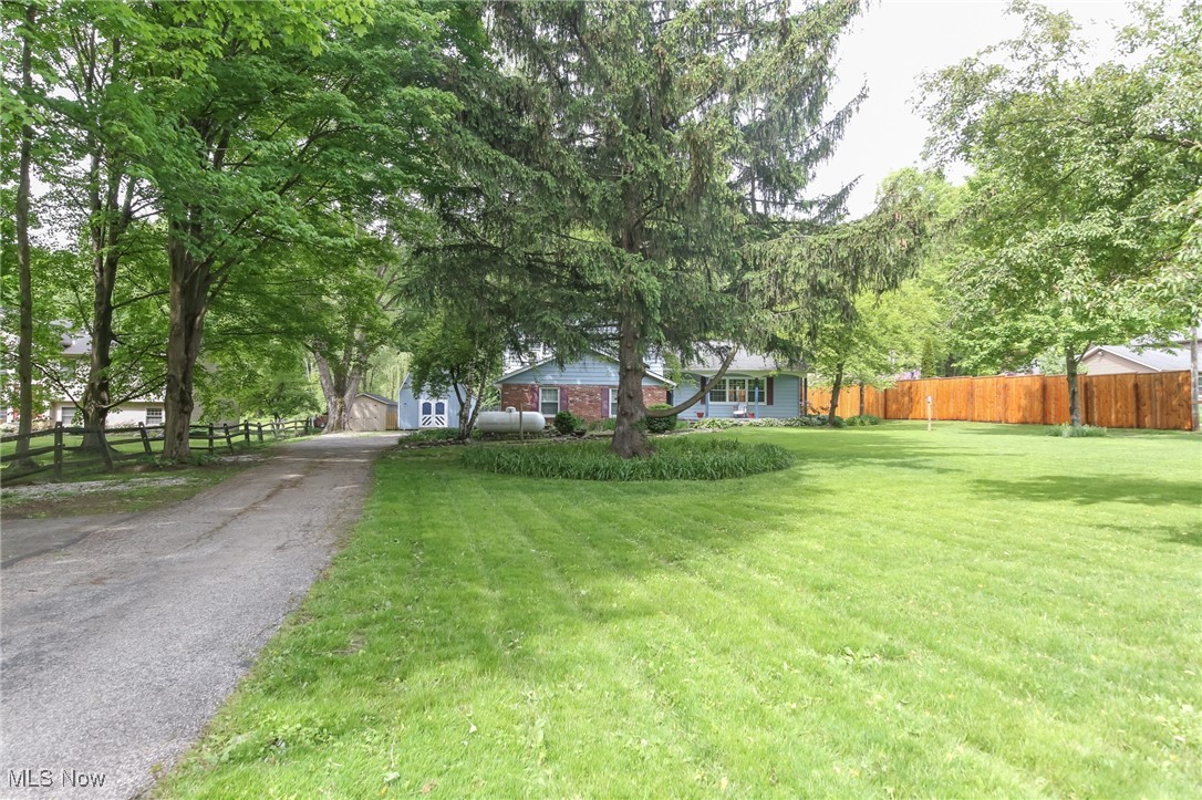 12274 Kile Road, Chardon, Ohio image 38