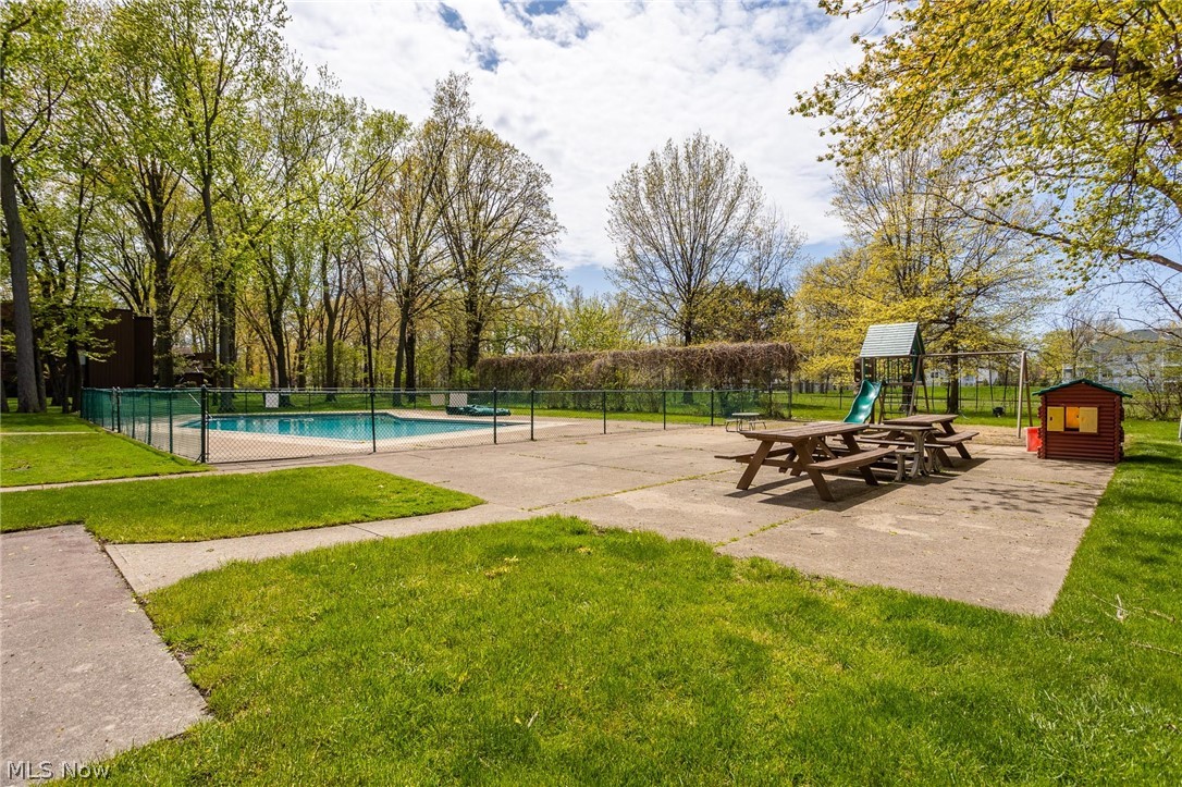 Smugglers Cove Condo - Residential