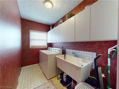 Tiny photo for 8330 Paddock Court, Mentor, OH 44060 (MLS # 5190123)