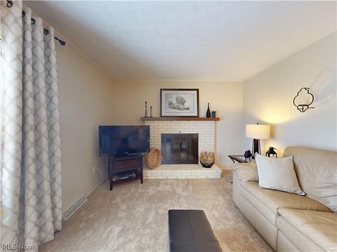 Tiny photo for 8330 Paddock Court, Mentor, OH 44060 (MLS # 5190123)