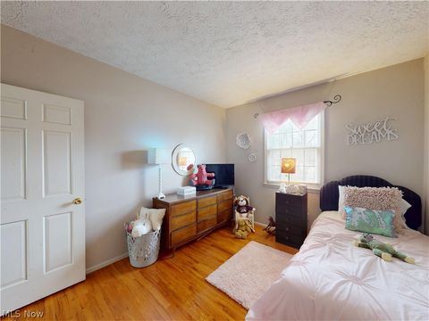 Tiny photo for 8330 Paddock Court, Mentor, OH 44060 (MLS # 5190123)