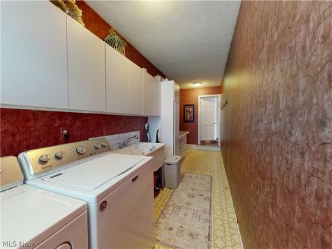 Tiny photo for 8330 Paddock Court, Mentor, OH 44060 (MLS # 5190123)