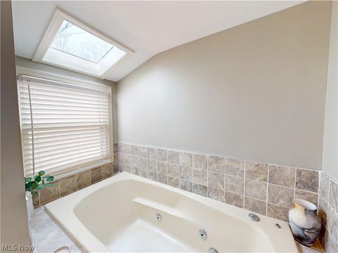 Tiny photo for 8330 Paddock Court, Mentor, OH 44060 (MLS # 5190123)