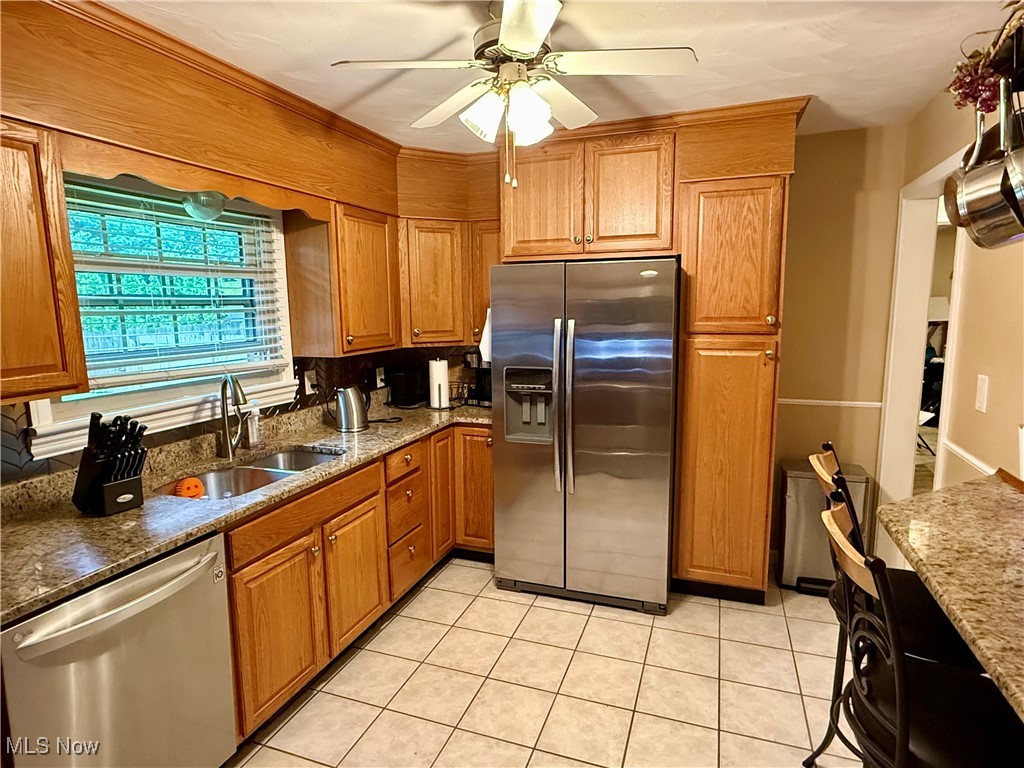 2425 Inglenook Place Pl, Youngstown, Ohio image 12
