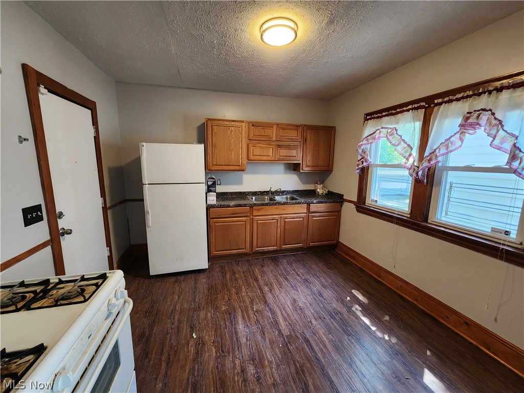 Home Gardens - Residential Income