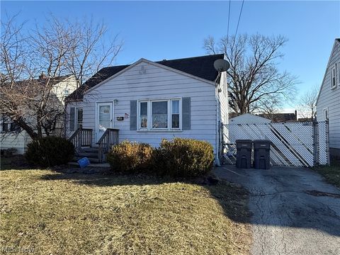 Tiny photo for 1549 Medford Avenue, Youngstown, OH 44514 (MLS # 5190342)