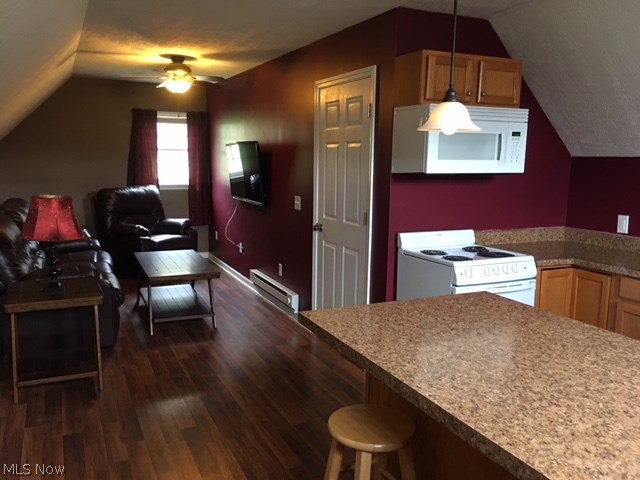 Fox Chase Estate - Residential