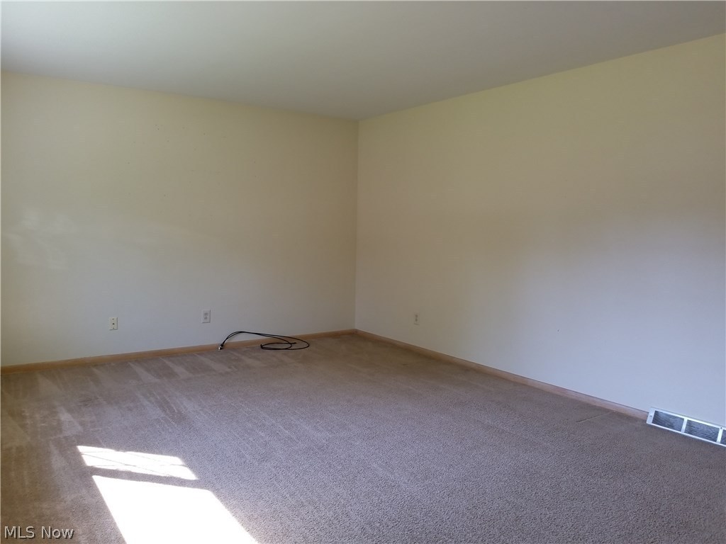 Silver Lake Highlands - Residential Lease