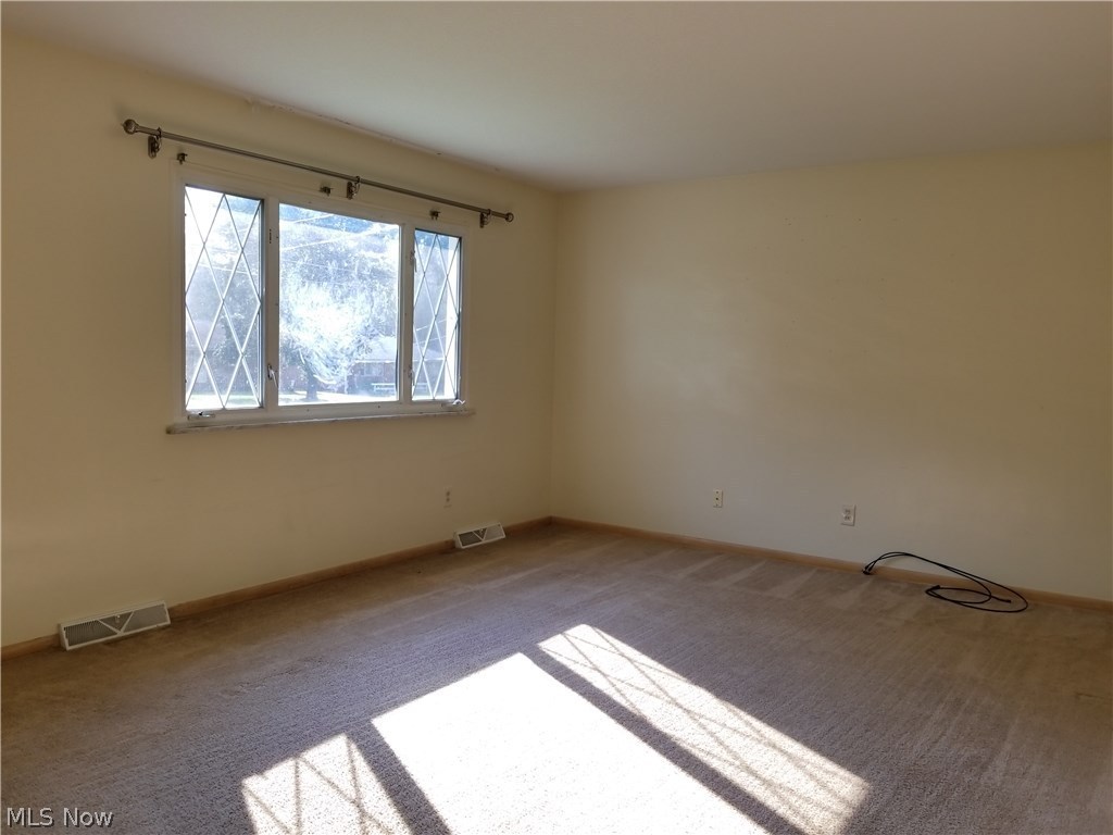 Silver Lake Highlands - Residential Lease