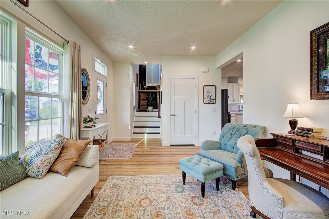 1572 Gate House Street, Canton, Ohio image 17