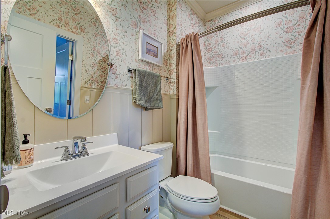 1572 Gate House Street, Canton, Ohio image 29
