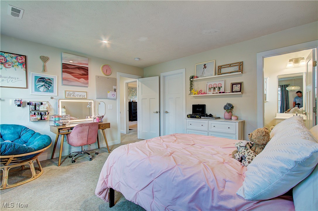 1572 Gate House Street, Canton, Ohio image 41