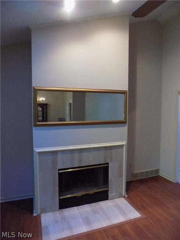 Belden Park Condo - Residential