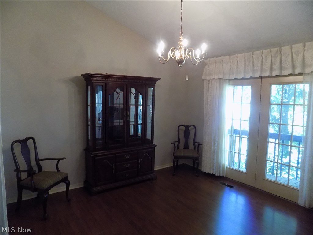 Belden Park Condo - Residential