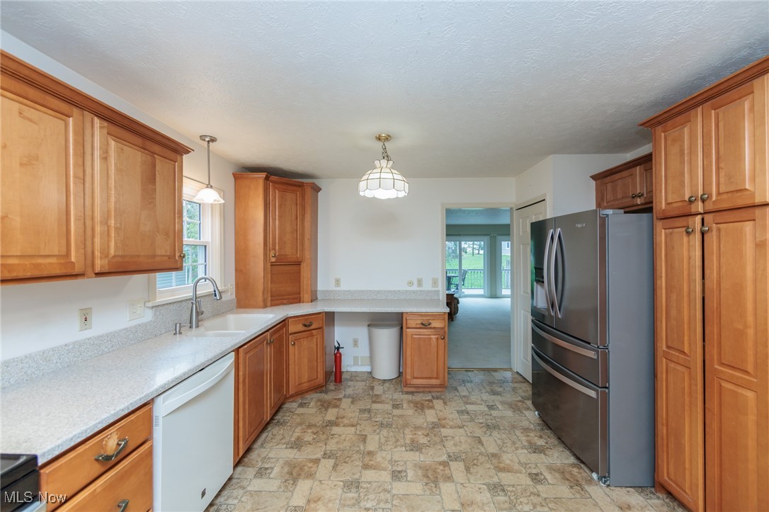 14542 Cross Creek Lane, North Royalton, Ohio image 16
