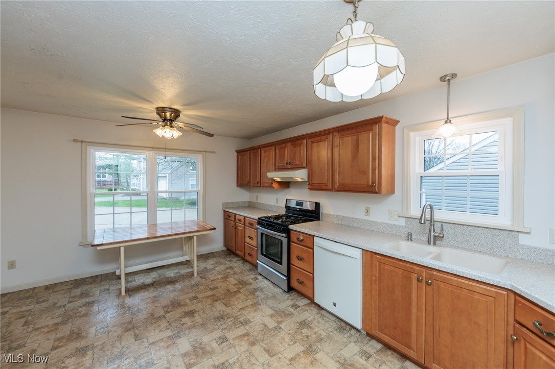 14542 Cross Creek Lane, North Royalton, Ohio image 19