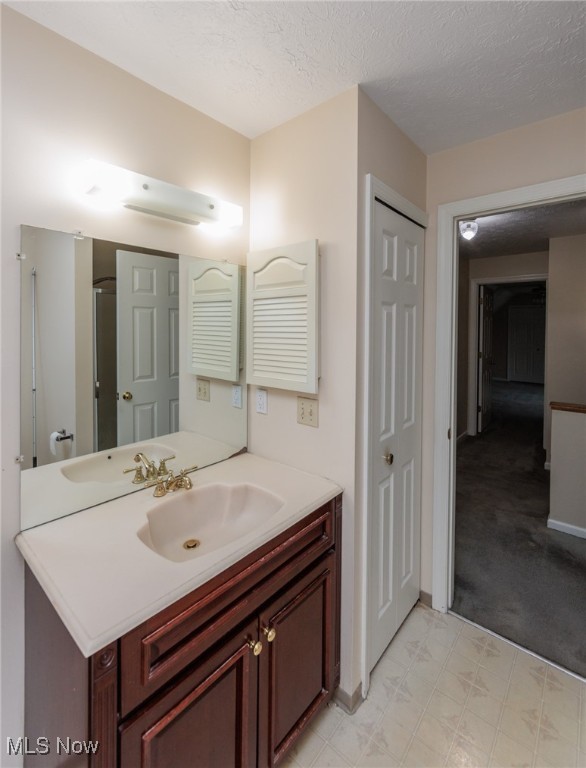 14542 Cross Creek Lane, North Royalton, Ohio image 37