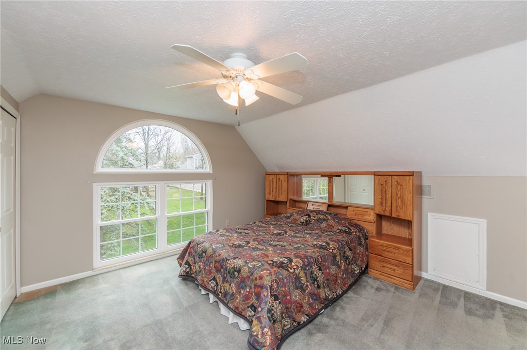 14542 Cross Creek Lane, North Royalton, Ohio image 30