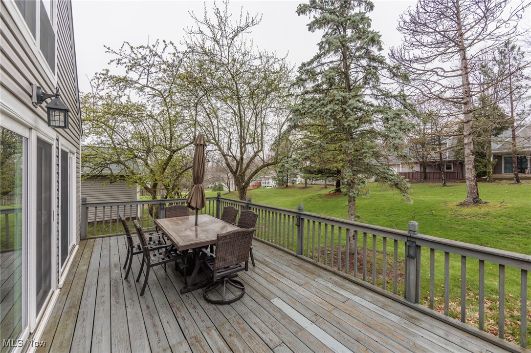 14542 Cross Creek Lane, North Royalton, Ohio image 44