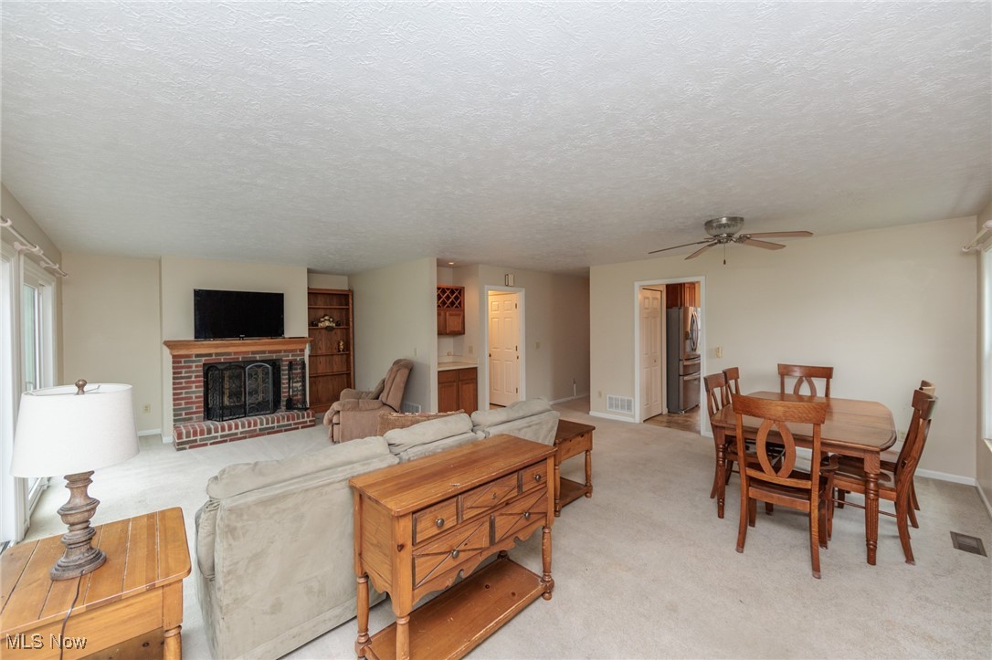14542 Cross Creek Lane, North Royalton, Ohio image 6