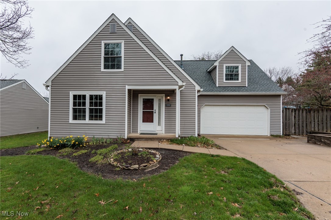 14542 Cross Creek Lane, North Royalton, Ohio image 1