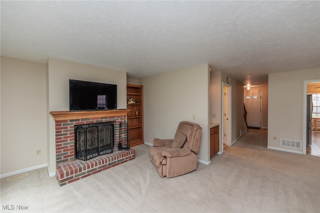 14542 Cross Creek Lane, North Royalton, Ohio image 10