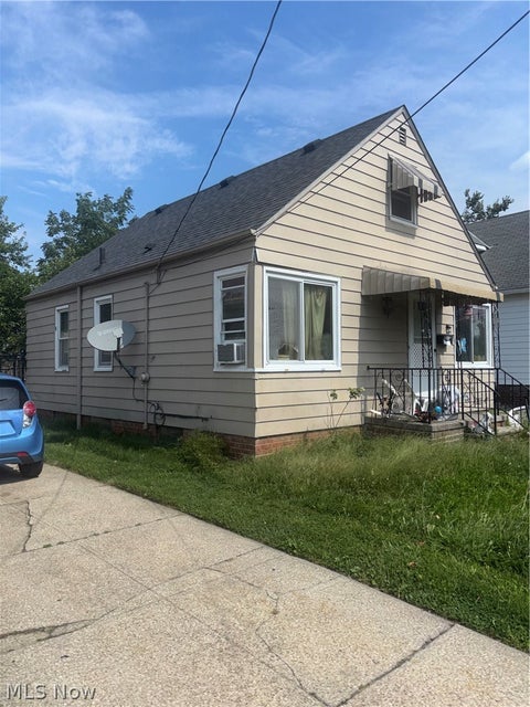 Tiny photo for 19507 Muskoka Avenue, Euclid, OH 44119 (MLS # 5246887)
