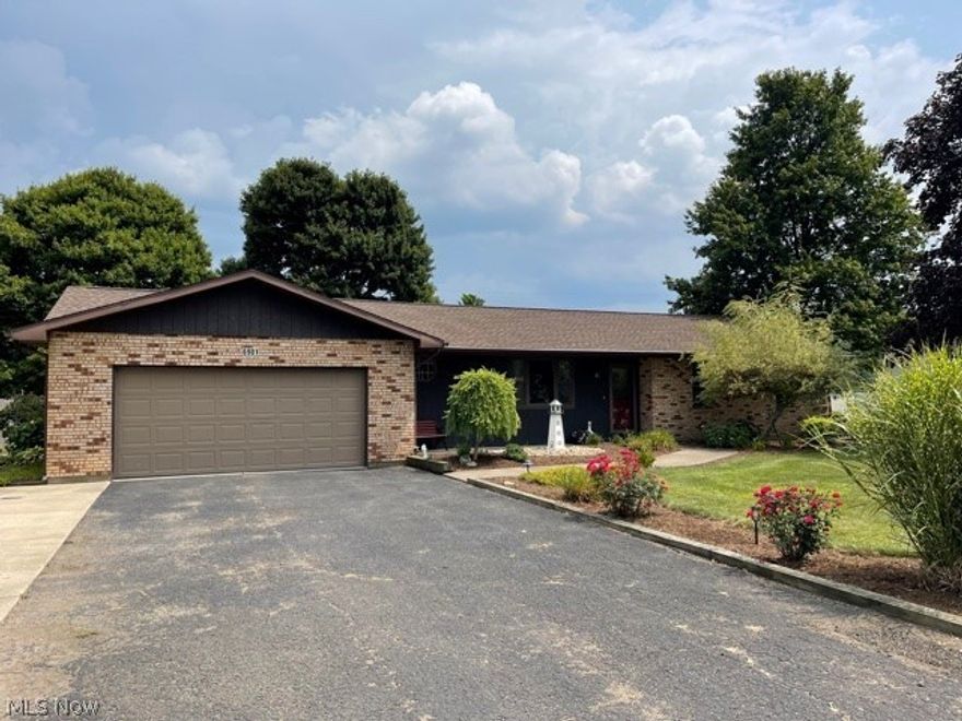 100 x 150 lot.  Brick ranch, freshly painted interior with new carpet main floor.  Landscaped and recently mulched. 4th bedroom ideal for an office.  Kitchen with dinette.  1st floor laundry, 10 x 12 outbuilding.  Lifetime warranty transfers for horizontal front foundation wall crack repaired by John Schrock.  10 x 12 storage building, stained perimeter privacy fence, 21' x 24' garage.