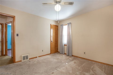 Tiny photo for 4093 E 175th Street, Cleveland, OH 44128 (MLS # 5253090)