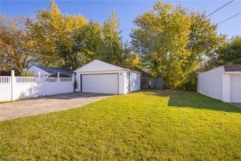 Tiny photo for 4093 E 175th Street, Cleveland, OH 44128 (MLS # 5253090)