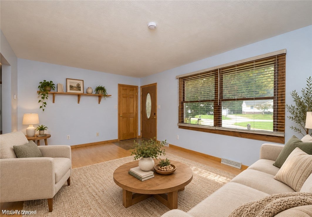 3744 Pelham Lane