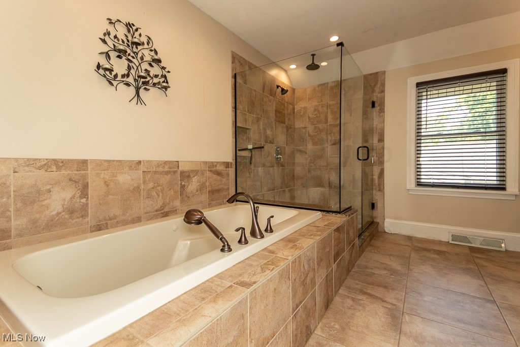 8526 Hoyt Court, Mentor, Ohio image 24