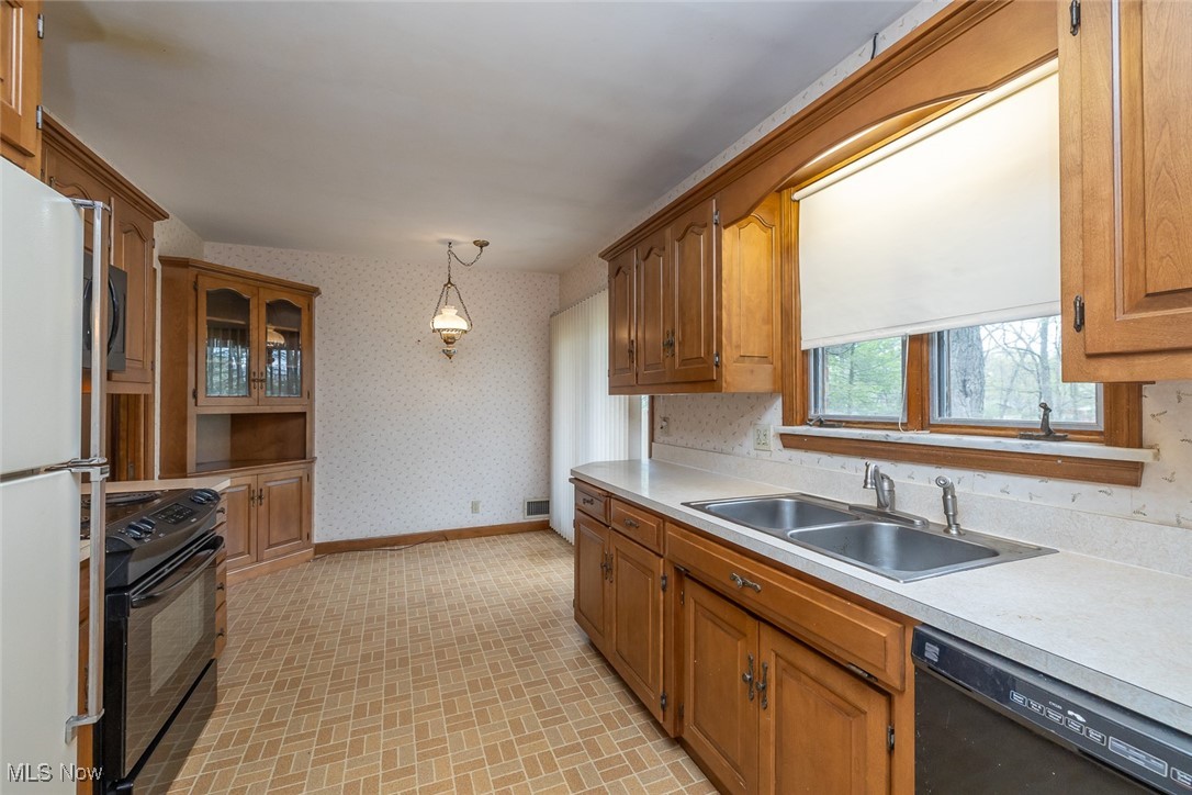 8282 Montello Road, Independence, Ohio image 10